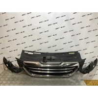 решетка радиатора Peugeot 2008 1 2014 9678490680