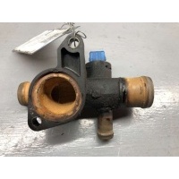 Фланец (тройник) системы охлаждения Volkswagen Bora 1999 06A121133C