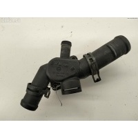 Фланец (тройник) системы охлаждения Volkswagen Golf-4 1999 06A121133C