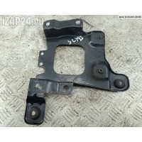 Кронштейн КПП опорный Ford Focus II (2004-2011) 2006