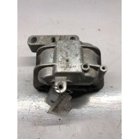Подушка крепления двигателя Volkswagen Jetta 5 2006 1K0199262AT