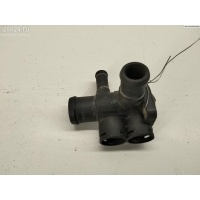 Фланец (тройник) системы охлаждения Volkswagen Passat B3 1990 037121133C
