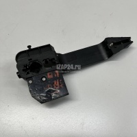 Кронштейн ручки Ford Fusion (2002 - 2012) 1372471