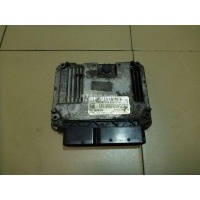 Блок управления двигателем VAG Golf V (2003 - 2009) 03G906056K