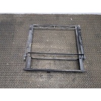 Пластик радиатора Land Rover Range Rover 3 (LM) 2002-2012 2003 PCU000110