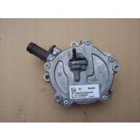 Мерседес w205 w213 6.3amg насос vacum a1772300065