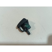 Форсунка омывателя лобового стекла Land Rover Freelander 2 (2007 - 2014) LR048707