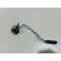 Форсунка омывателя лобового стекла Land Rover Range Rover Sport (2005 - 2012) LR018834