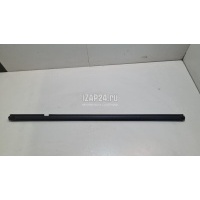 Накладка стекла заднего левого Nissan QX56/QX80 (Z62) 2010 828351LA0A