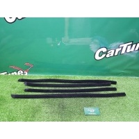 Бархотки стекол AUDI A3 8P 2012 8P4837479, 8P4837480, 8P4839479, 8P4839480