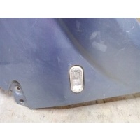 Повторитель на крыло белый Ford Fiesta 2001-2007 2006 4M5A13K309AA