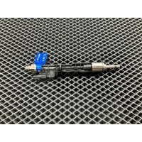 Форсунка BMW 3 E90/E91/E92/E93 2013 13647639994,0261500172
