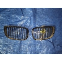 решетка радиатора BMW 1-Series E87 51137077129, 51137077130