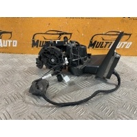 Зеркало Mercedes GLA X156 2013-2020 A1568103300