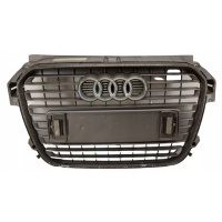Audi a1 8x0 решетка радиатора