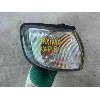 Поворотник правый Nissan Maxima А32 1999