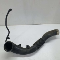 Патрубок интеркулера BMW 1 F20/F21 2013 1371 7604033