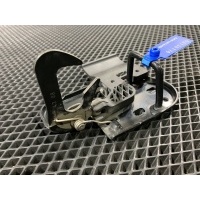 Крюк капота Volkswagen Passat CC 2012 3C8823480