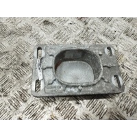 Кронштейн крепления Audi A4 B6 (2001-2004) 2002 8E0199335K
