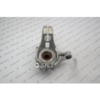 Кулак поворотный передней подвески RH Land Rover Discovery Sport L550 2014 LR072598