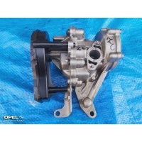 Opel - części insignia а насос масляный 1.6 d 55573786