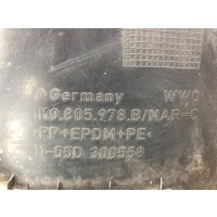 Защита арок передняя правая (подкрылок) Volkswagen Golf 5 2008 1K0805978