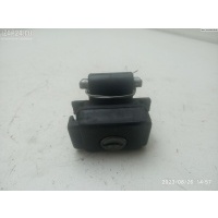 Замок бардачка Volkswagen Transporter 4 1998 701857131