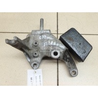 Кронштейн КПП левый Ford Mondeo V 2015 1901056