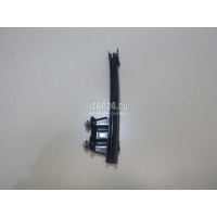 Направляющая стекла двери Toyota Camry V70 2017 6740133100