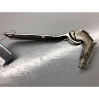 Петля капота левая Audi A4 B5 1996 3B0823301A