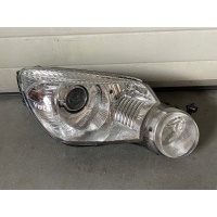 Skoda йети ксенон правый фара