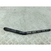 Щеткодержатель (поводок стеклоочистителя) передний L Mercedes W209 (CLK) 2002 2038202744