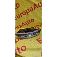 Часы Mercedes-Benz S-Class W221 2008 2218704958