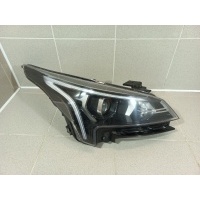 Фара правая Kia Rio 4 92102H0600