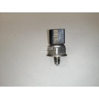 Датчик давления топлива VAG A6 [C6,4F] (2004 - 2011) 06H906051A