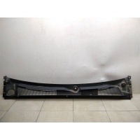 Жабо (планка под лобовое стекло) renault Arkana 2019- 668110229R