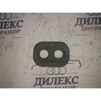 втулка (кузов внутри) Audi Q5 2010 8R0819345B