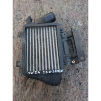Интеркулер радиатор volkswagen t4 701145805a 2.5 tdi