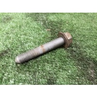 болт VW Tiguan 2007-2011 2010 N91066201