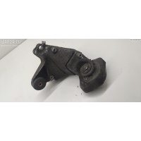 Кронштейн КПП опорный R Audi A4 B5 (1994-2001) 1995 8D0399114L
