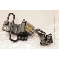 Петля двери передней левой (к-кт) Volkswagen Touran 2003-2016 VW Caddy 1T0831411C