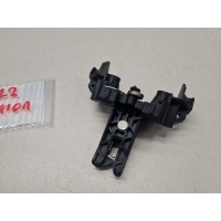 Кронштейн замка багажника Mercedes S-klasse W222 2013-2020 A2227500185