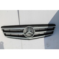 Решетка радиатора радиатора мерседес w204 c204 07r -