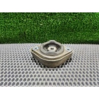 Подушка крепления кпп Volkswagen Passat B5 2002 8D0399151J