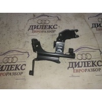 кронштейн (сопут. товар) Audi Q5 2010 06E133947M