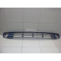 Решетка в бампер центральная Renault Scenic II (2003 - 2009) 8200140331