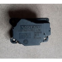 Моторчик обогревателя volvo xc90 30676511 rec lhd