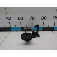 Крючок капота VAG Transporter T5 (2003 - 2015) 7H0823480C