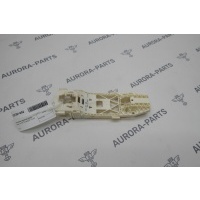 Кронштейн наружней ручки двери LH=RH VW Touareg 2018 8S0837885