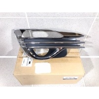 Рамка противотуманной фары правой Infiniti Q70 Y51 622564AM2A